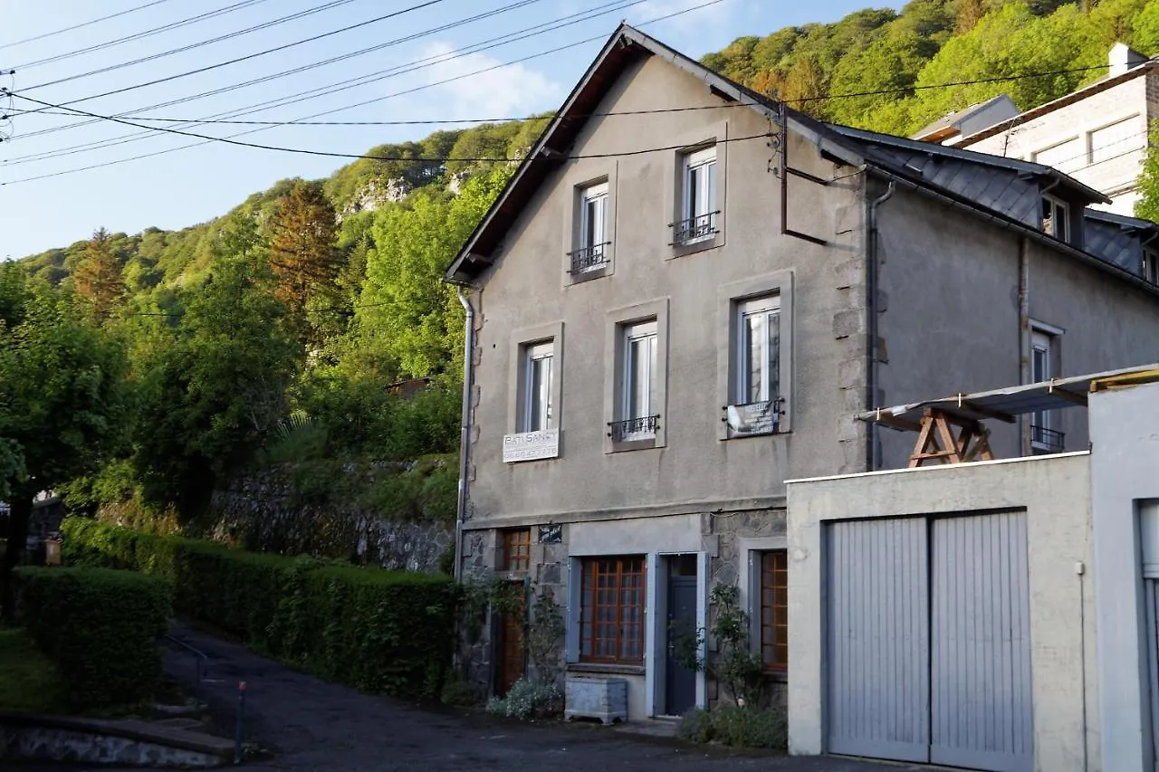 Apartment Villa Jean Julien - Le Capucin - Appartement T1 - 1 Chambres - 4 Personnes Le Mont-Dore